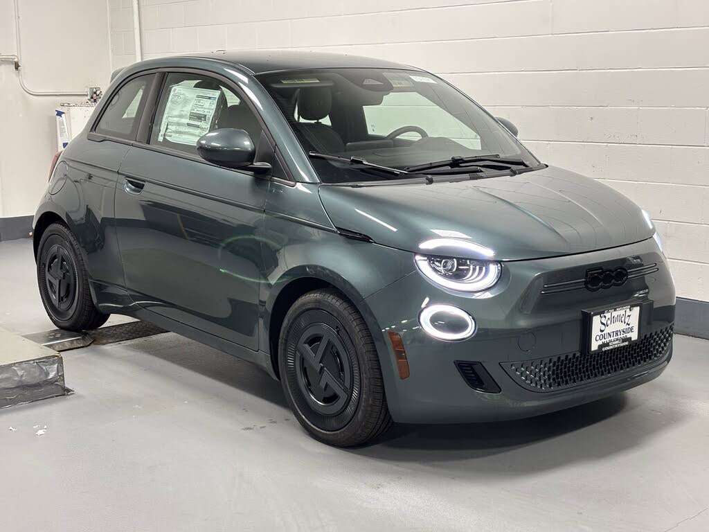 2025 Fiat 500e Icona