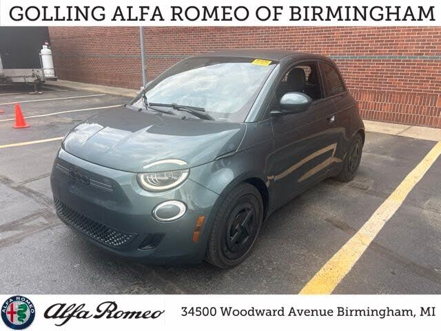 2025 Fiat 500e Icona