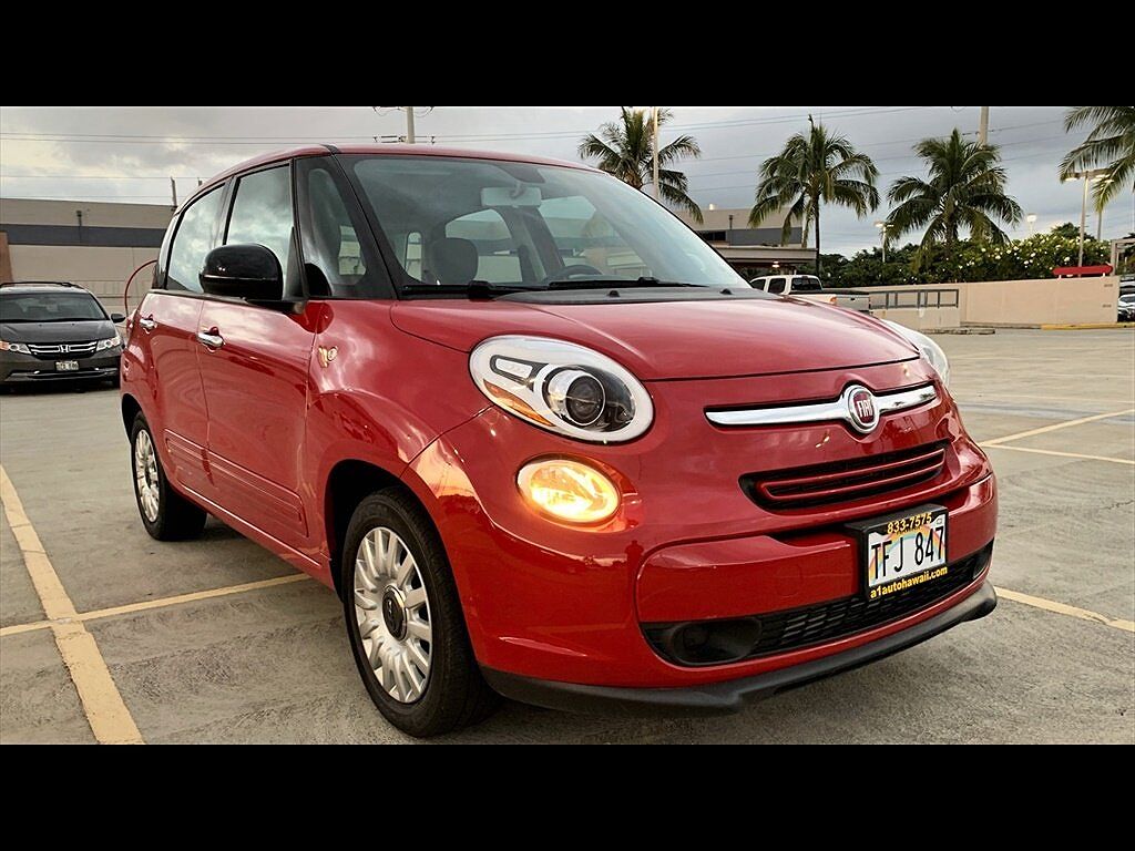 2016 FIAT 500L Pop  LOW LOW LOW MILES ! ALL THE WAY FROM ITALY !