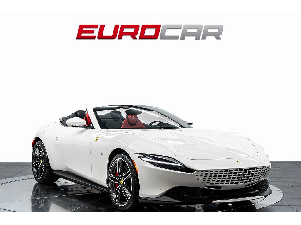 2025 Ferrari Roma Spider