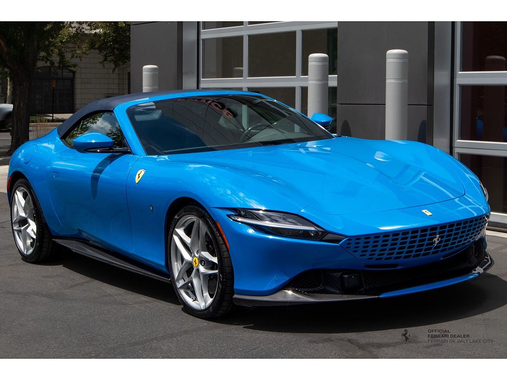 2024 Ferrari Roma Spider