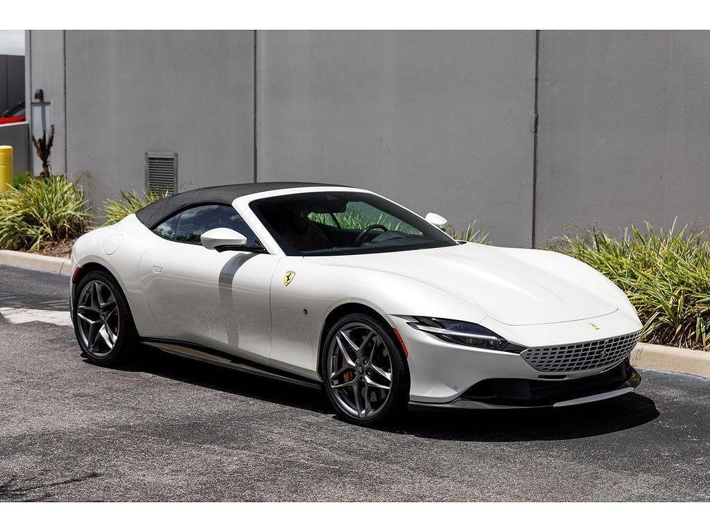 2024 Ferrari Roma Spider