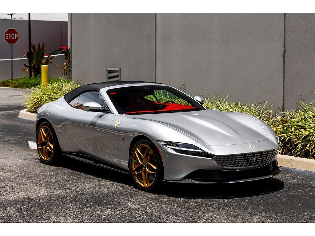 2024 Ferrari Roma Spider