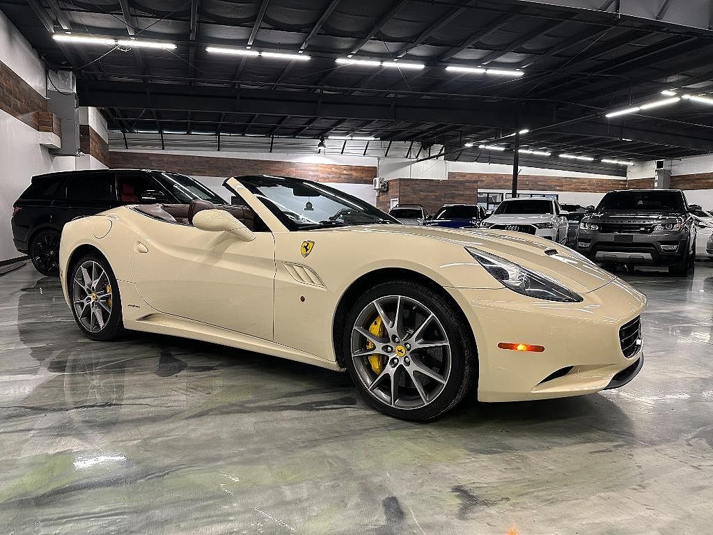 2010 Ferrari California