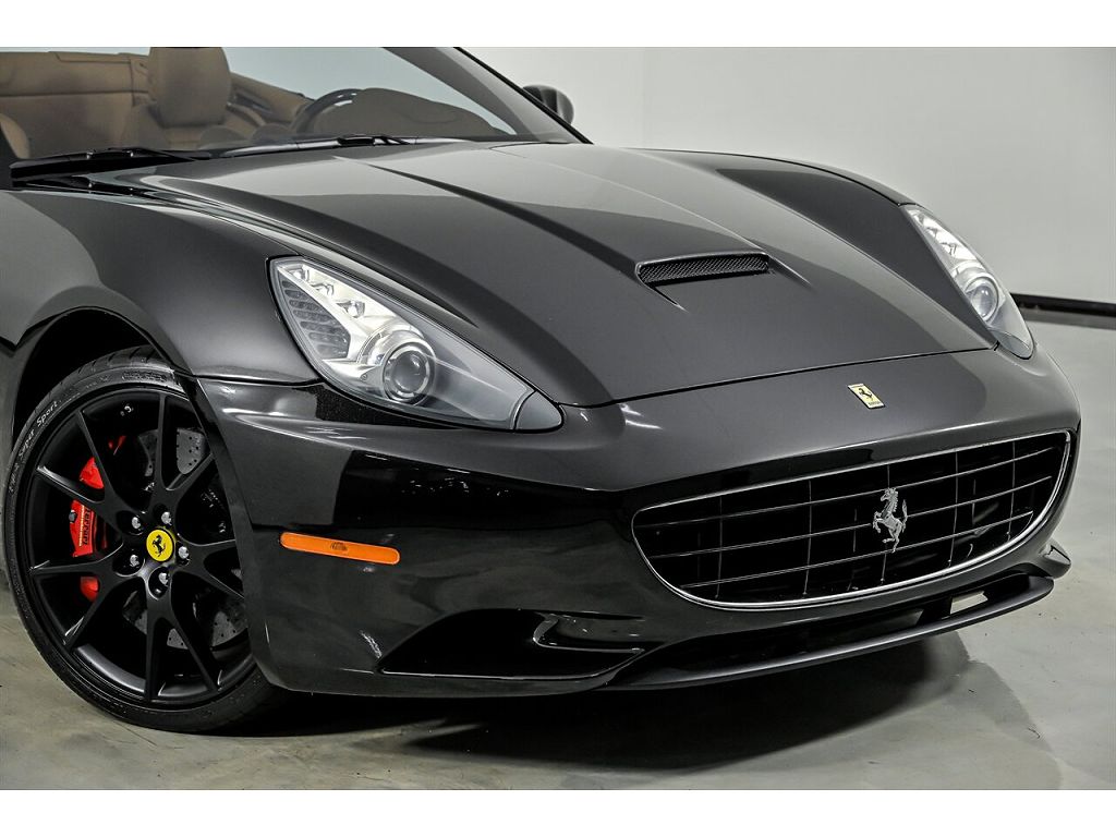 2010 Ferrari California
