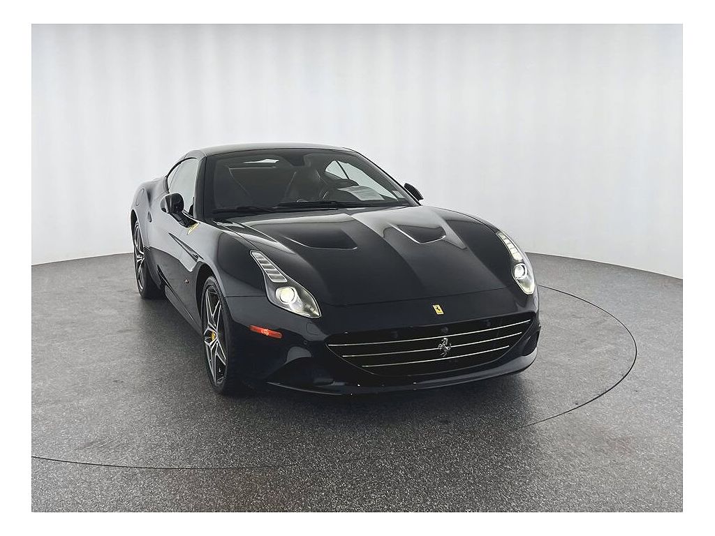 2015 Ferrari California T