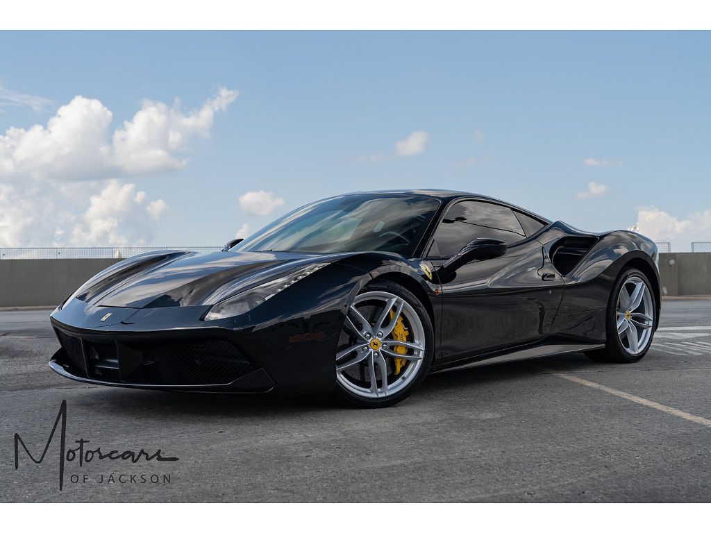 2016 Ferrari 488