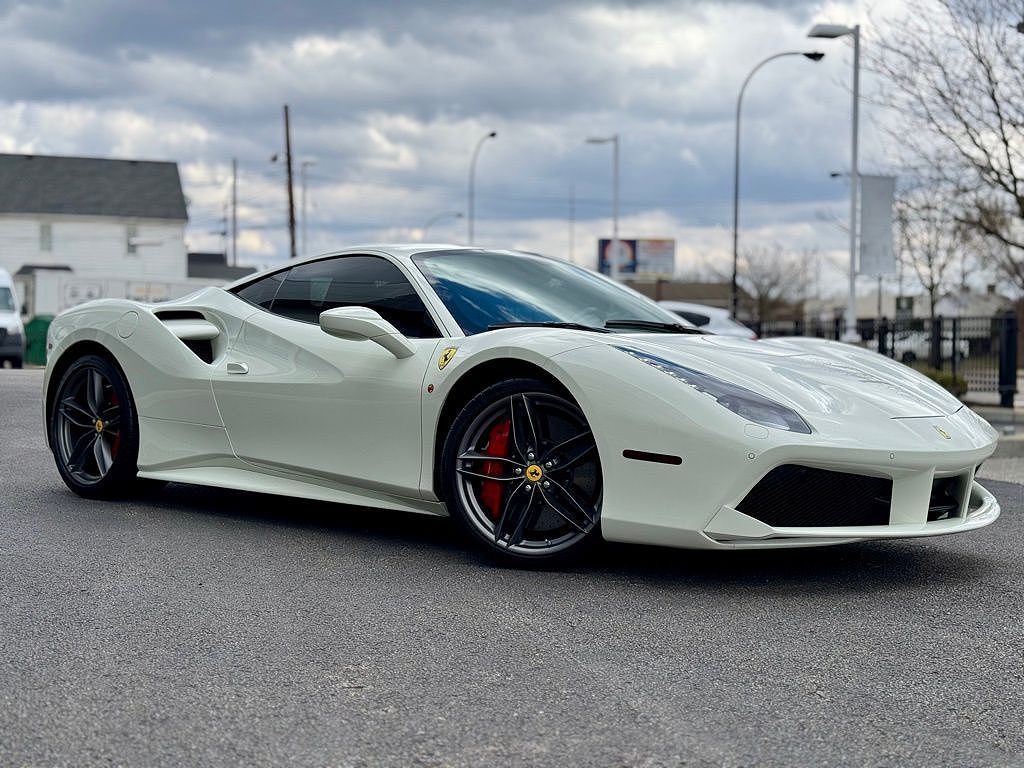 2017 Ferrari 488
