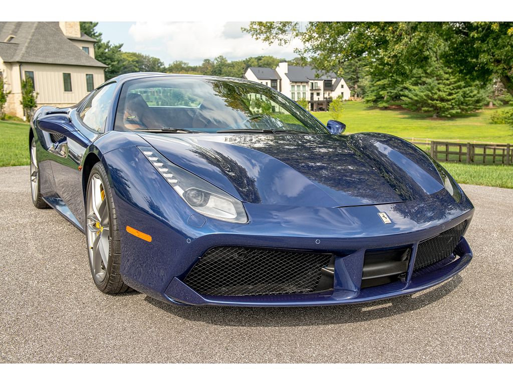 2019 Ferrari 488