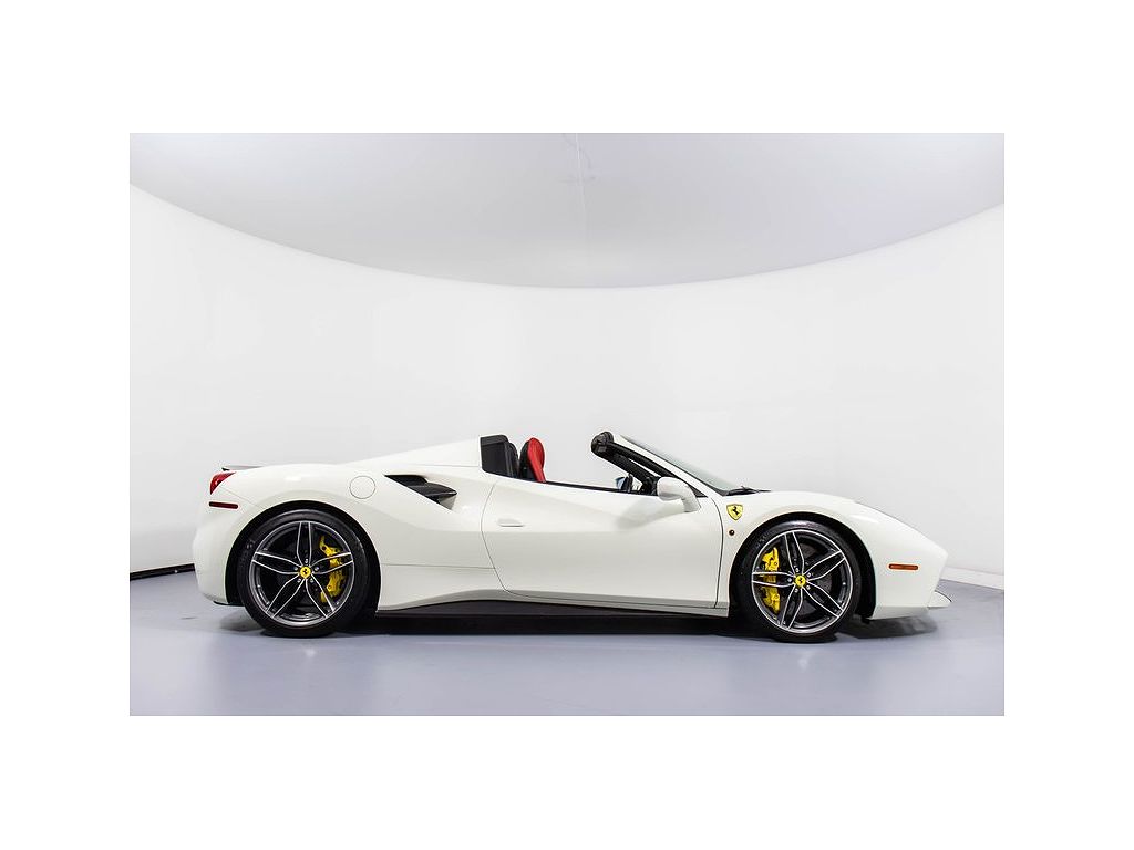 2018 Ferrari 488