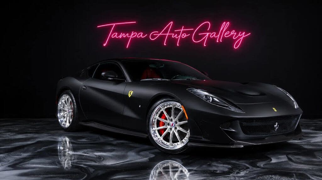 2019 Ferrari 812 Superfast