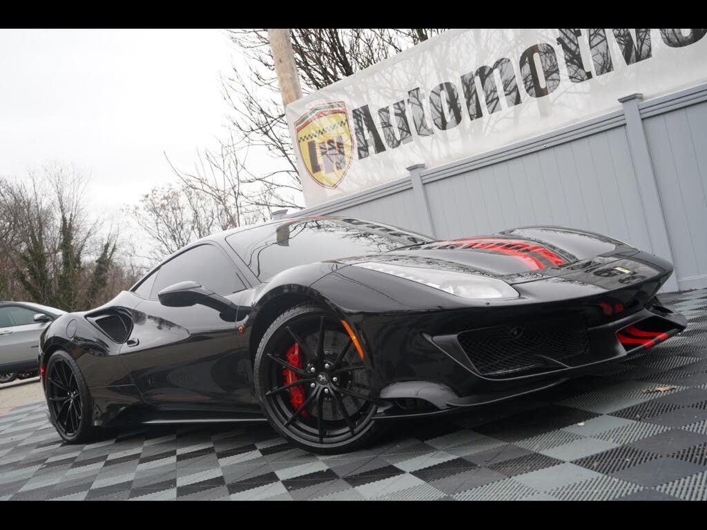 2020 Ferrari 488 Pista