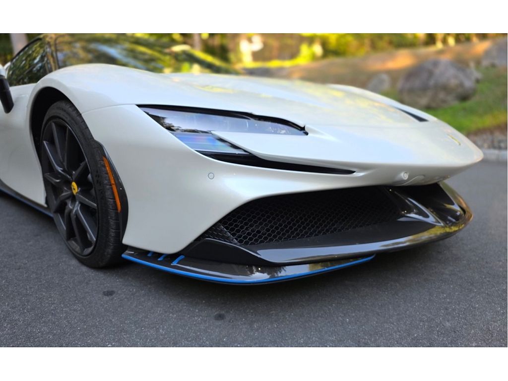 2023 Ferrari SF90 Stradale