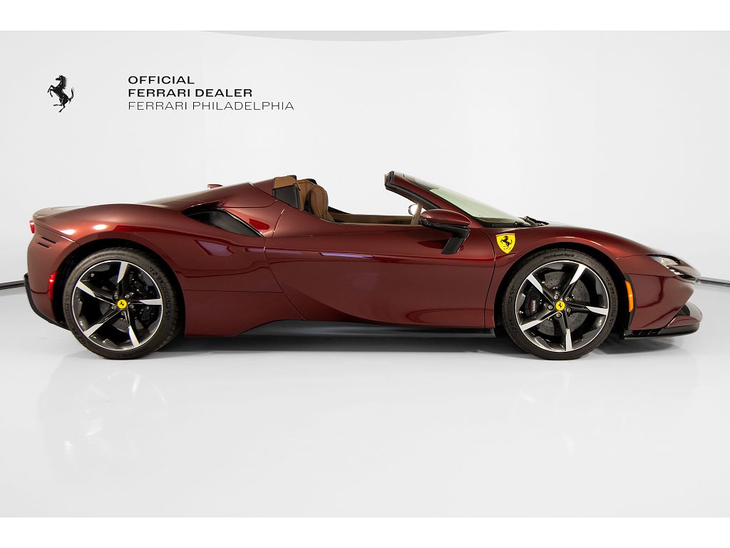 2025 Ferrari SF90 Spider