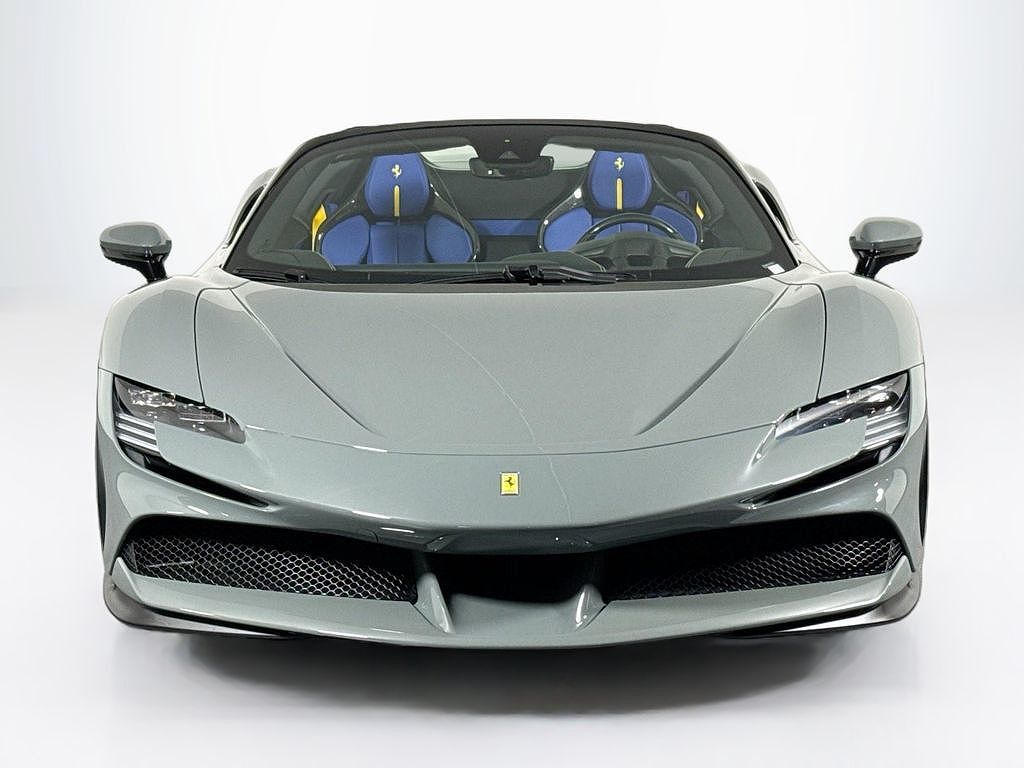 2025 Ferrari SF90 Spider