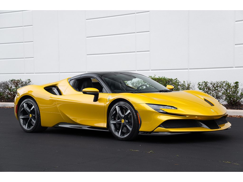 2022 Ferrari SF90 Spider