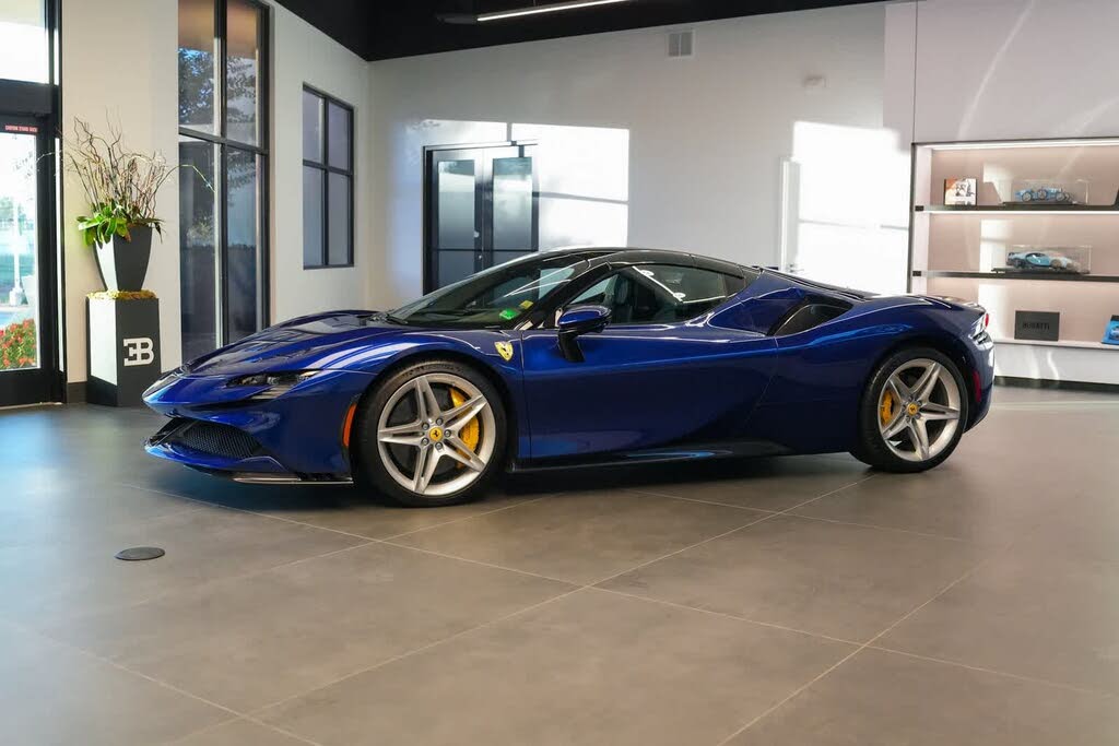 2022 Ferrari SF90 Spider