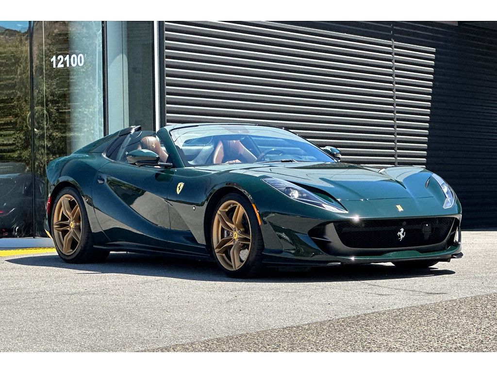 2022 Ferrari 812 GTS