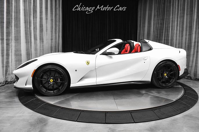 2023 Ferrari 812 GTS