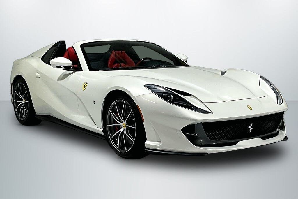 2021 Ferrari 812 GTS