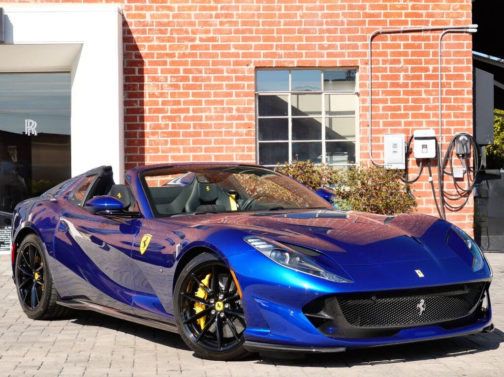 2023 Ferrari 812 GTS Unspecified
