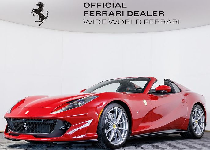 2021 Ferrari 812 GTS
