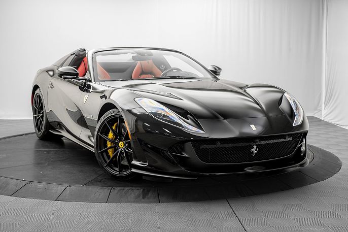 2022 Ferrari 812 GTS