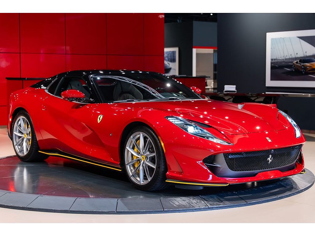 2023 Ferrari 812 GTS