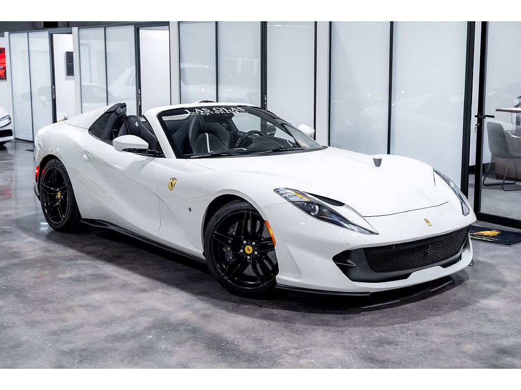 2023 Ferrari 812 GTS Unspecified