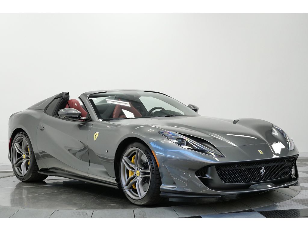 2021 Ferrari 812 GTS