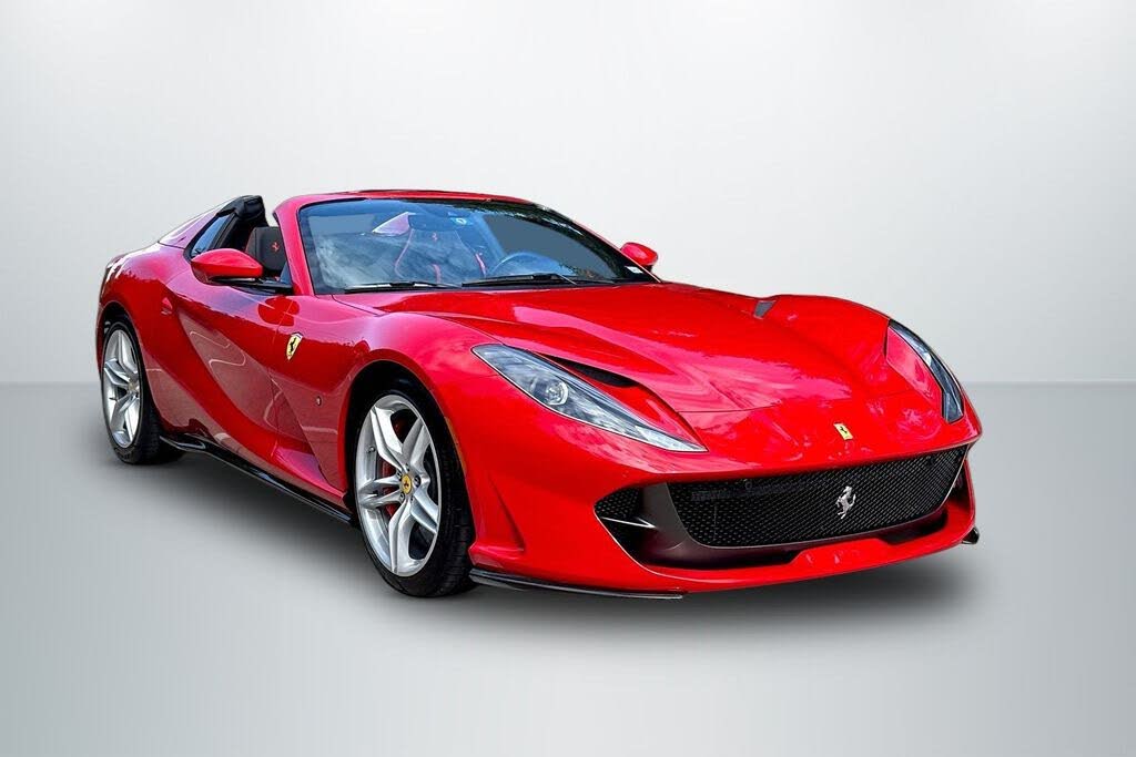 2022 Ferrari 812 GTS