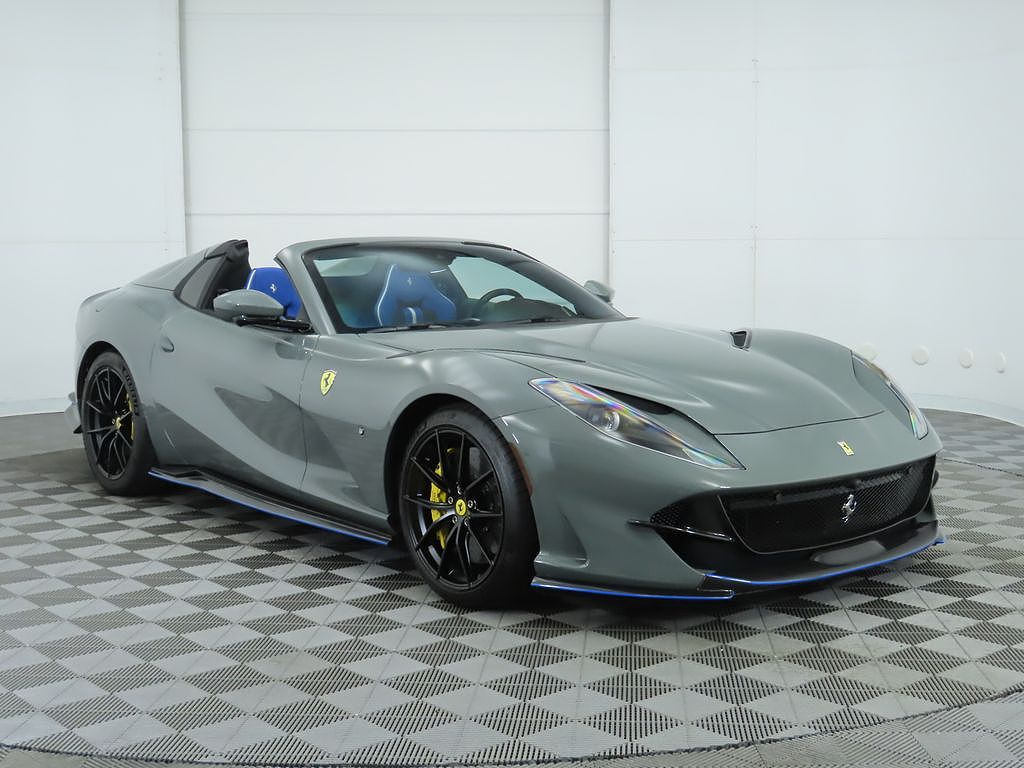 2023 Ferrari 812 GTS Unspecified
