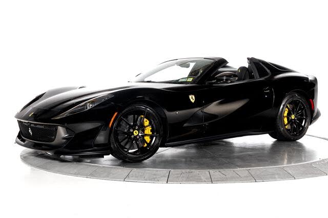 2022 Ferrari 812 GTS