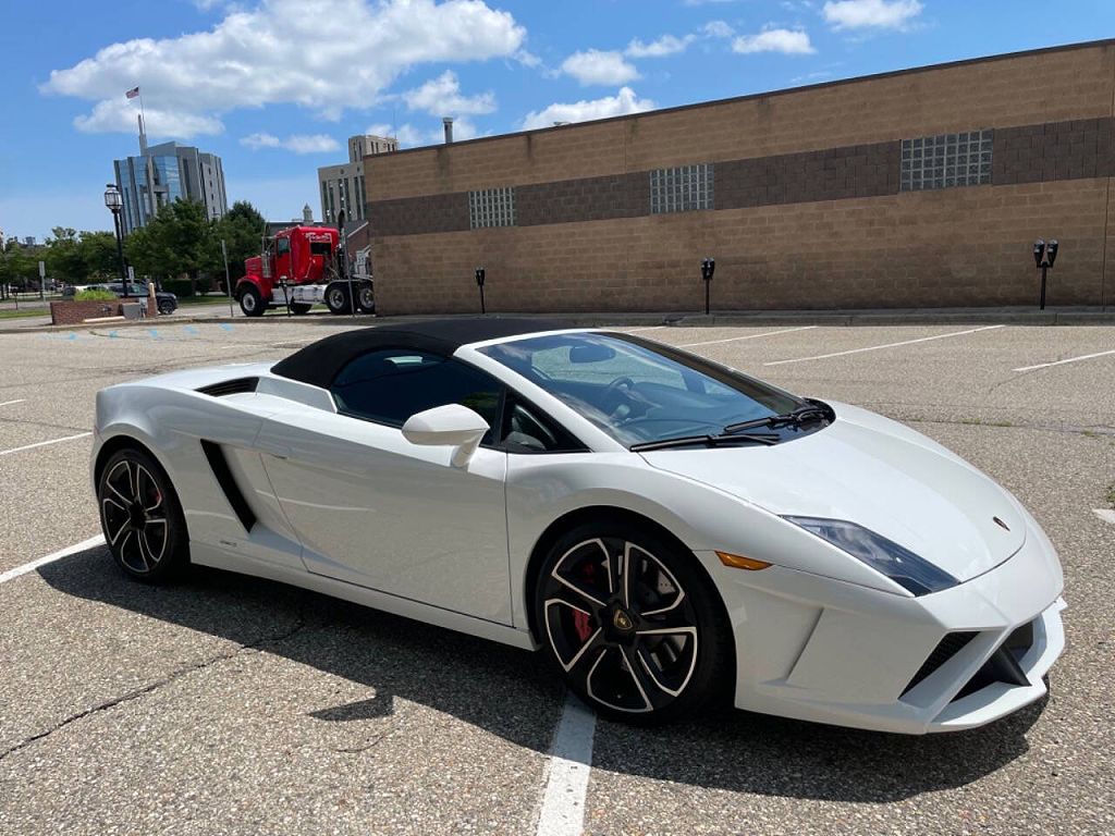 2014 Lamborghini Gallardo LP 560-4 Spyder