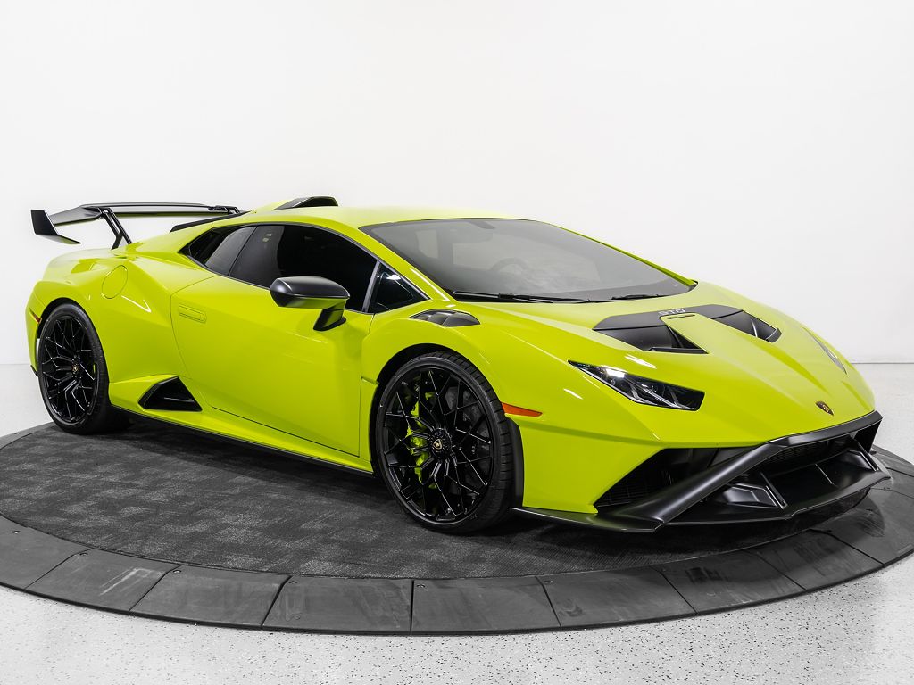 2023 Lamborghini Huracán EVO