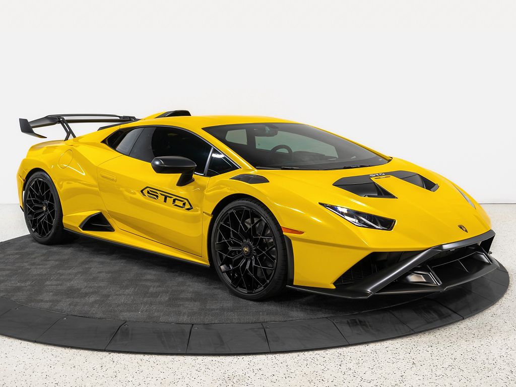 2022 Lamborghini Huracán EVO