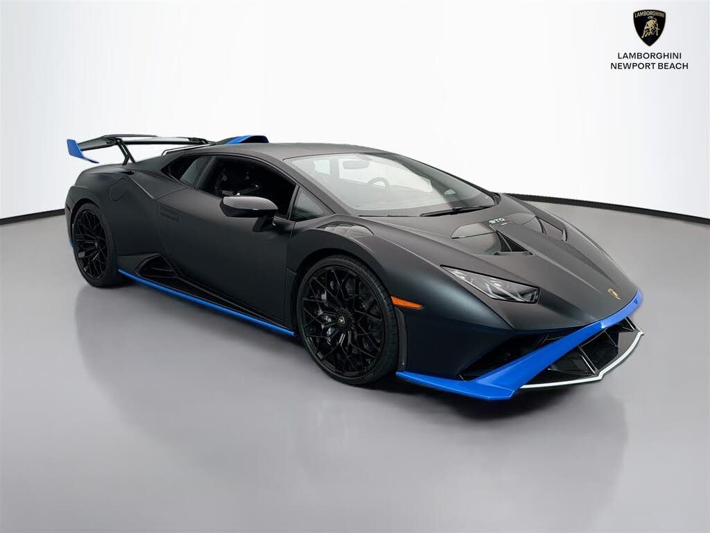 2024 Lamborghini Huracán STO