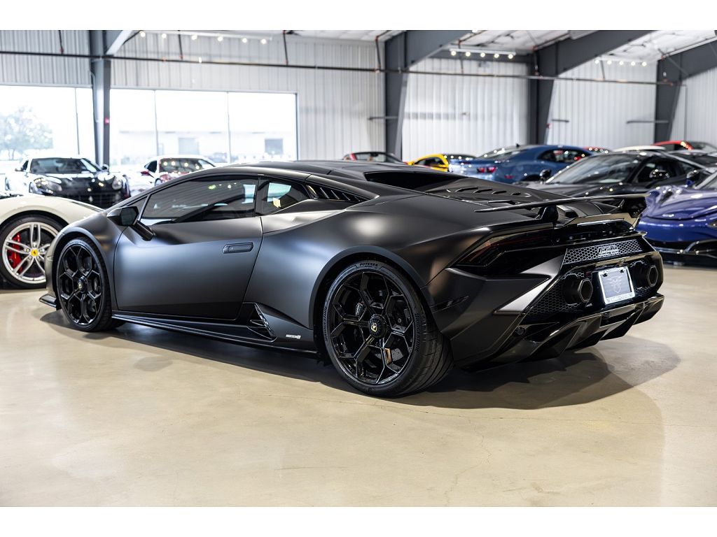 2023 Lamborghini Huracán Tecnica