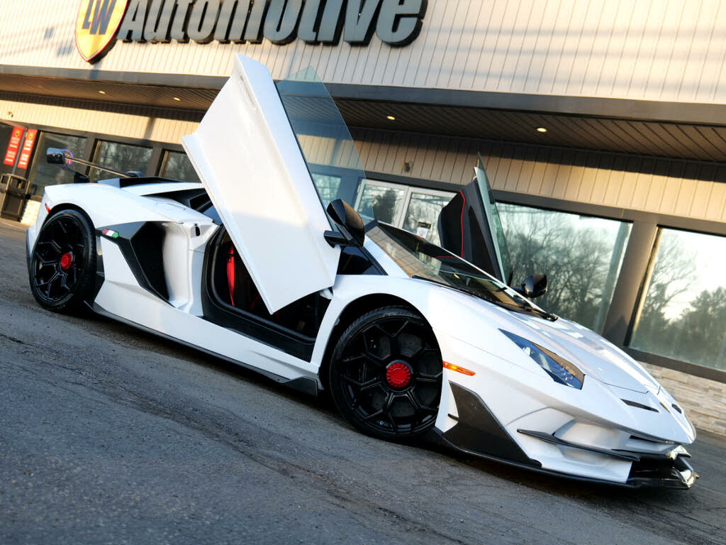 2014 Lamborghini Aventador LP 700-4