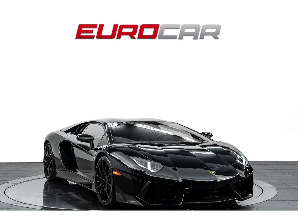 2014 Lamborghini Aventador LP 700-4