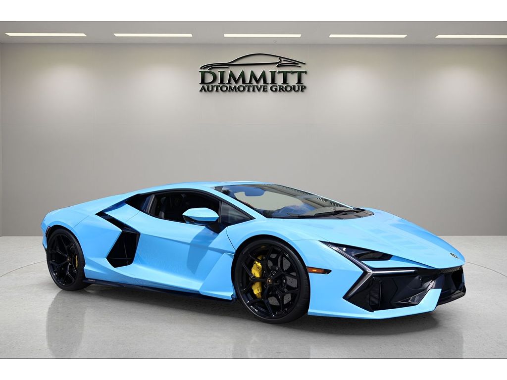 2025 Lamborghini Revuelto