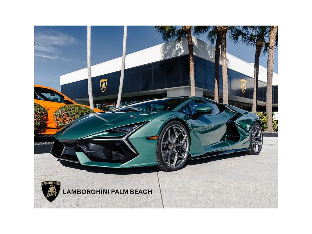2026 Lamborghini Revuelto