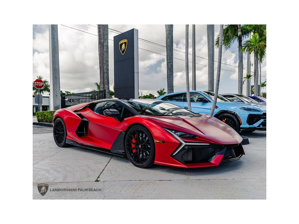 2025 Lamborghini Revuelto