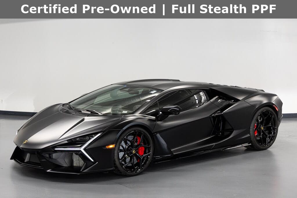 2024 Lamborghini Revuelto