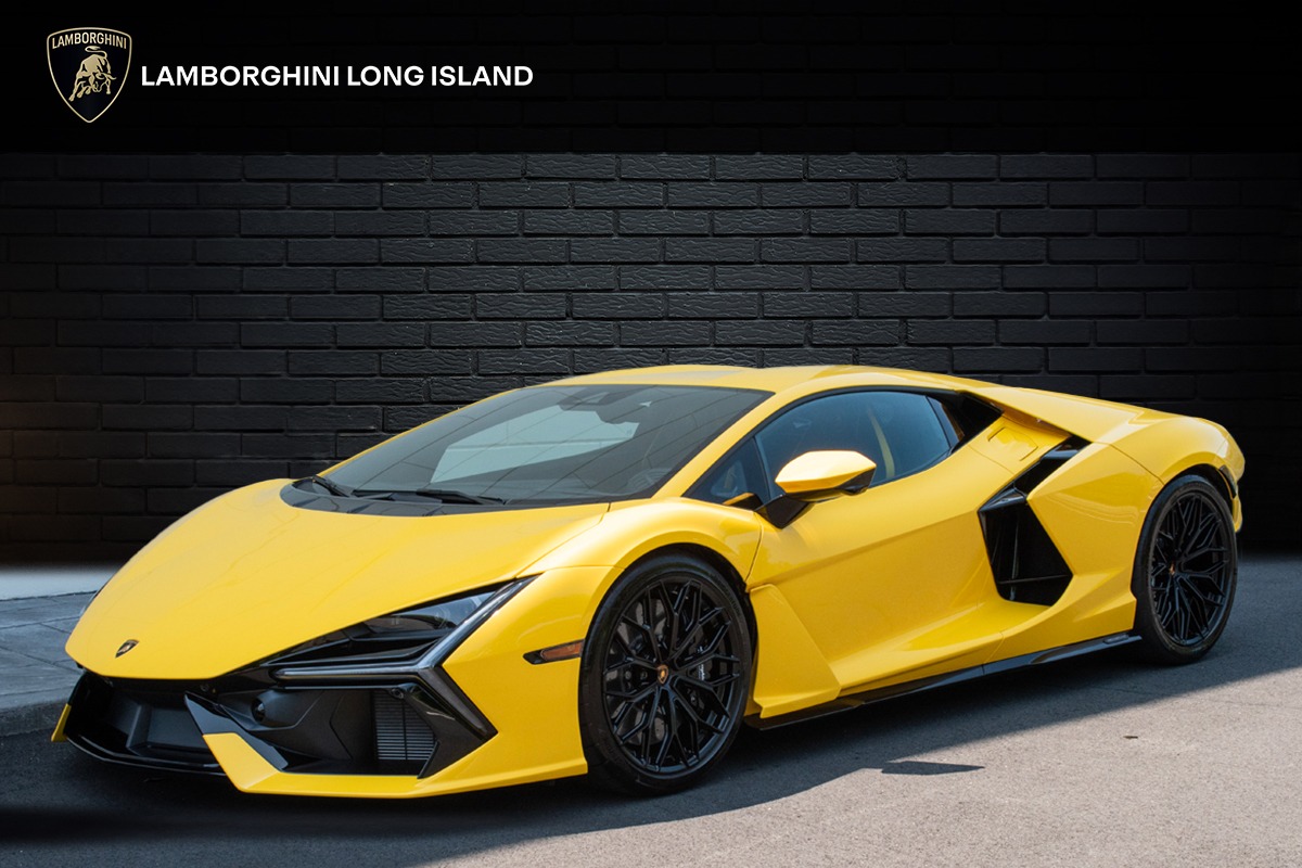 2024 Lamborghini Revuelto