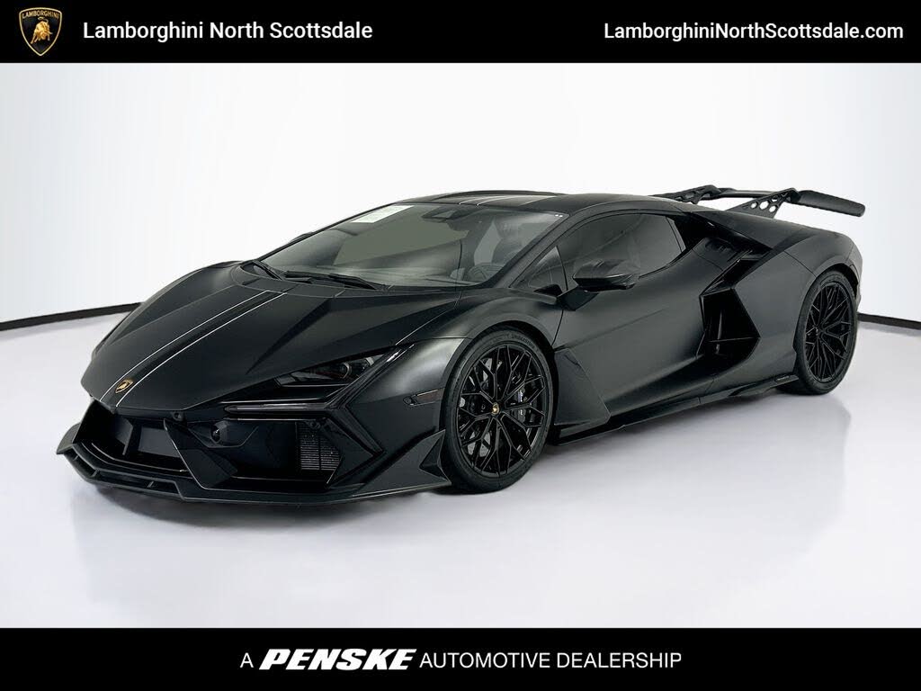 2024 Lamborghini Revuelto