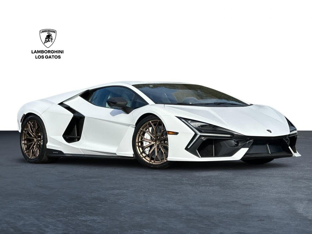 2026 Lamborghini Revuelto