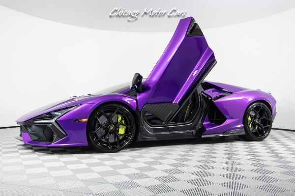 2024 Lamborghini Revuelto