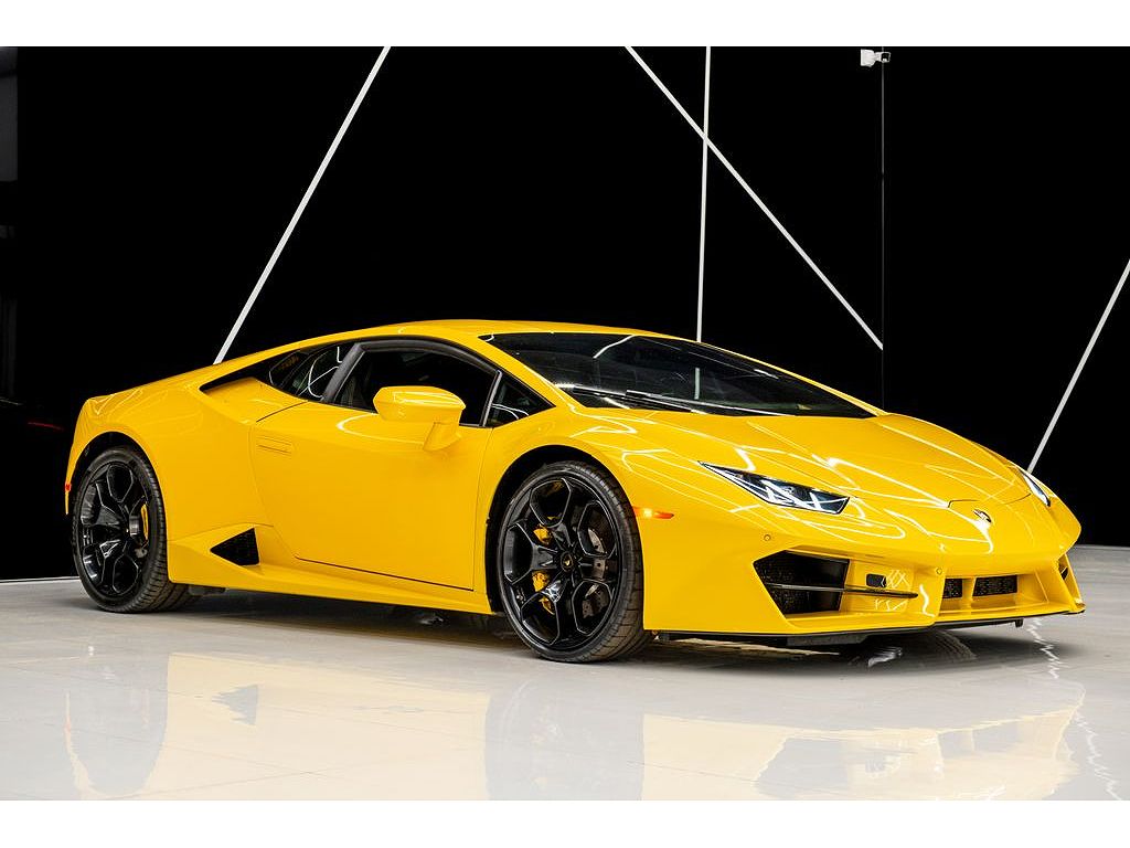 2017 Lamborghini Huracán LP 580-2