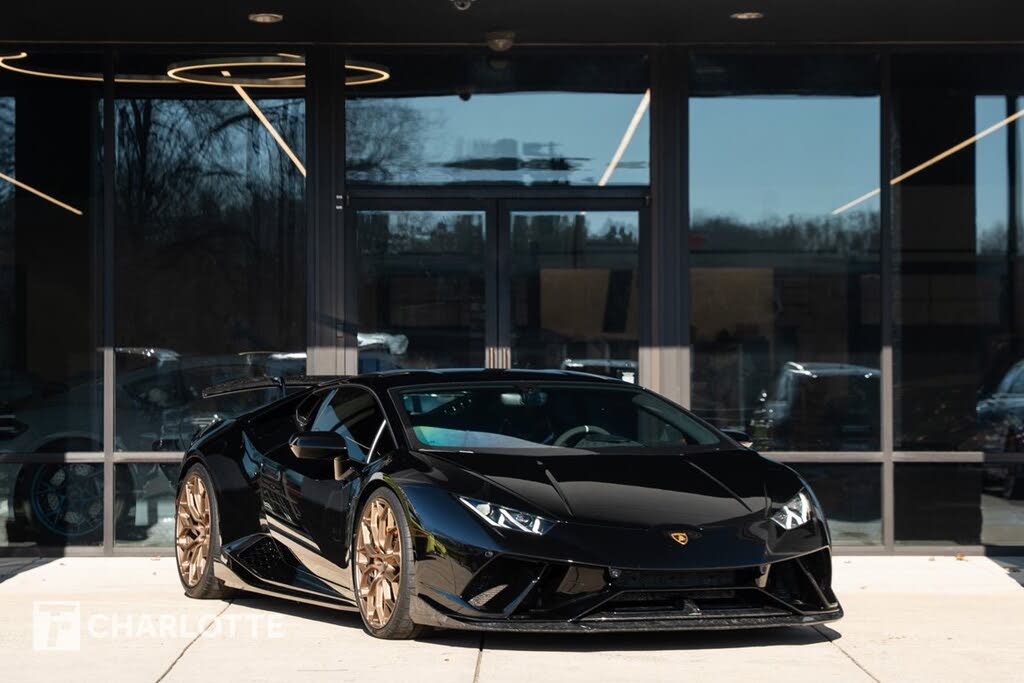 2019 Lamborghini Huracán Performante